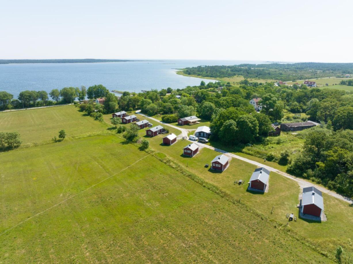 Faroesunds Semesterby Buitenkant foto